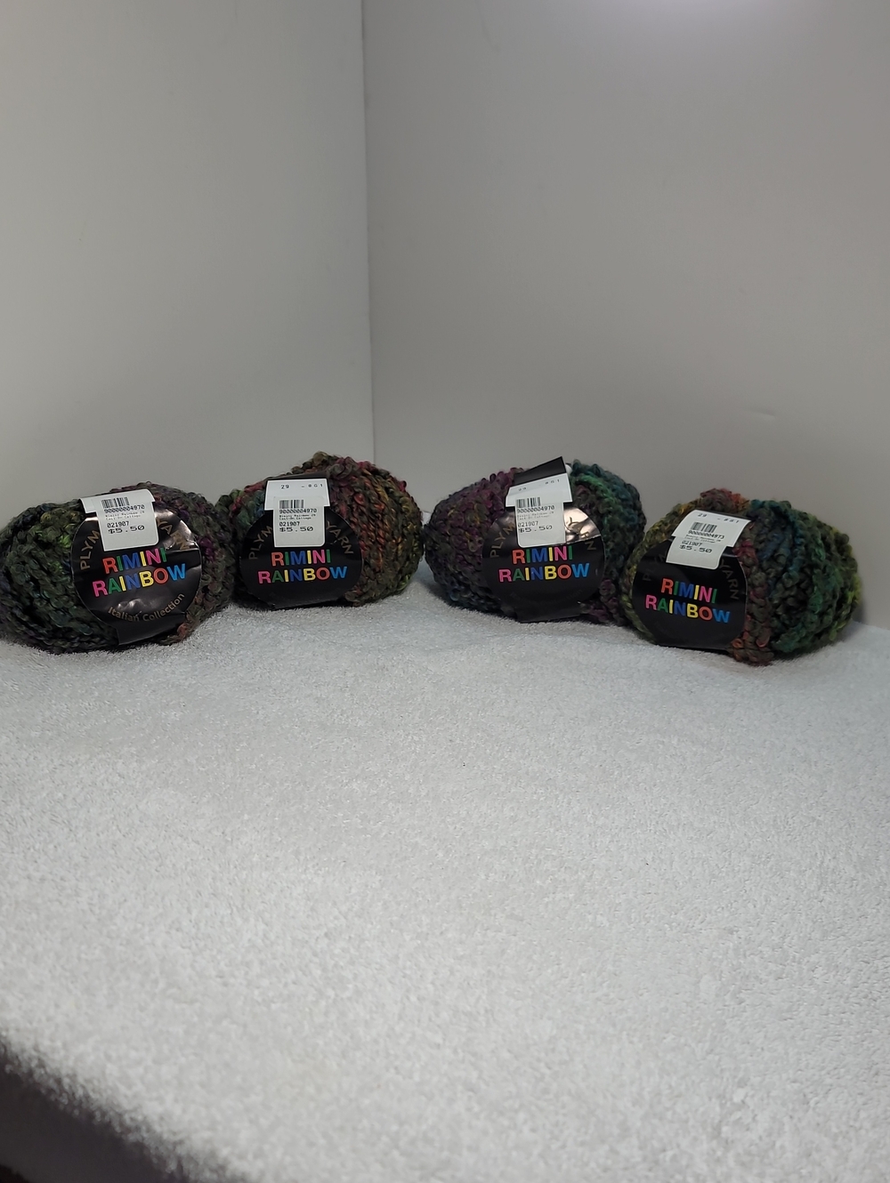 Rimini Rainbow Variegated Multicolor Yarn 4 Balls NWT
